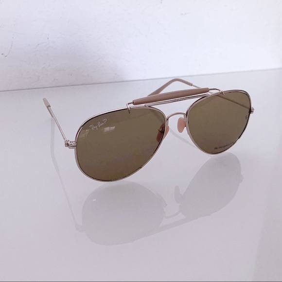 RAY-BAN AVIATOR gold metal sunglasses & light pink
